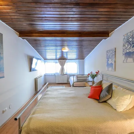 Penthouse Zerosaptedoisapte2o8osutatrei Whatsapp Pentru Disponibilitate * Braşov