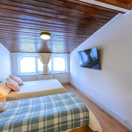Penthouse Zerosaptedoisapte2o8osutatrei Whatsapp Pentru Disponibilitate Appartement *