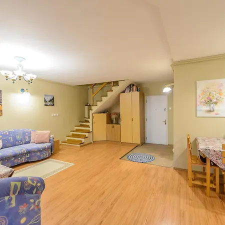 Penthouse Zerosaptedoisapte2o8osutatrei Whatsapp Pentru Disponibilitate Braşov