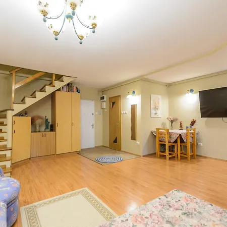 Penthouse Zerosaptedoisapte2o8osutatrei Whatsapp Pentru Disponibilitate Appartement Braşov